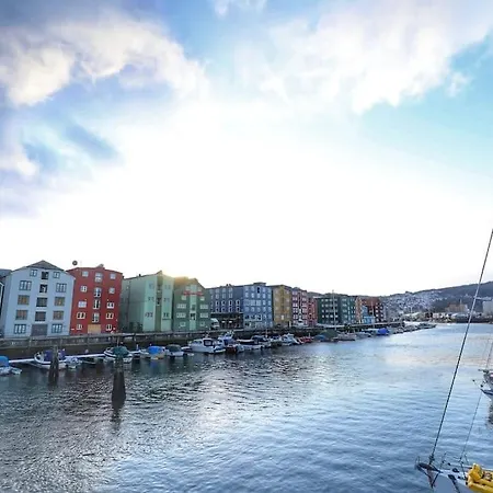 Budget By The Canal Apartment Trondheim